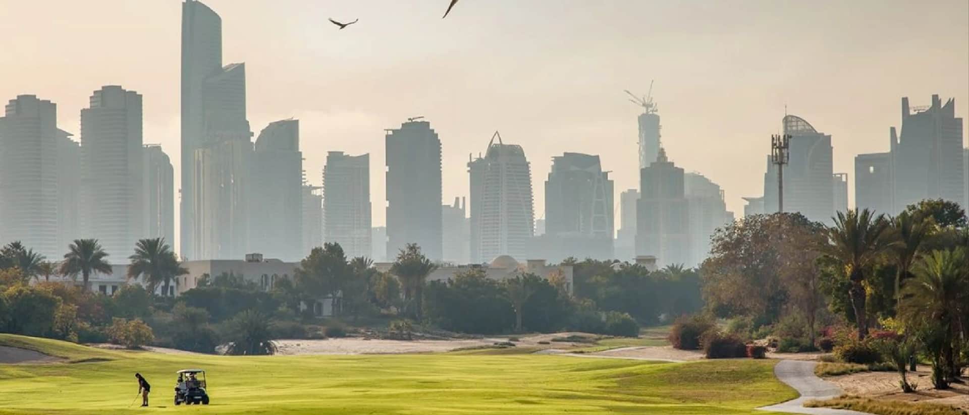Emirates Hills Dubai: The Ultimate Destination for Luxury Real Estate Buyers